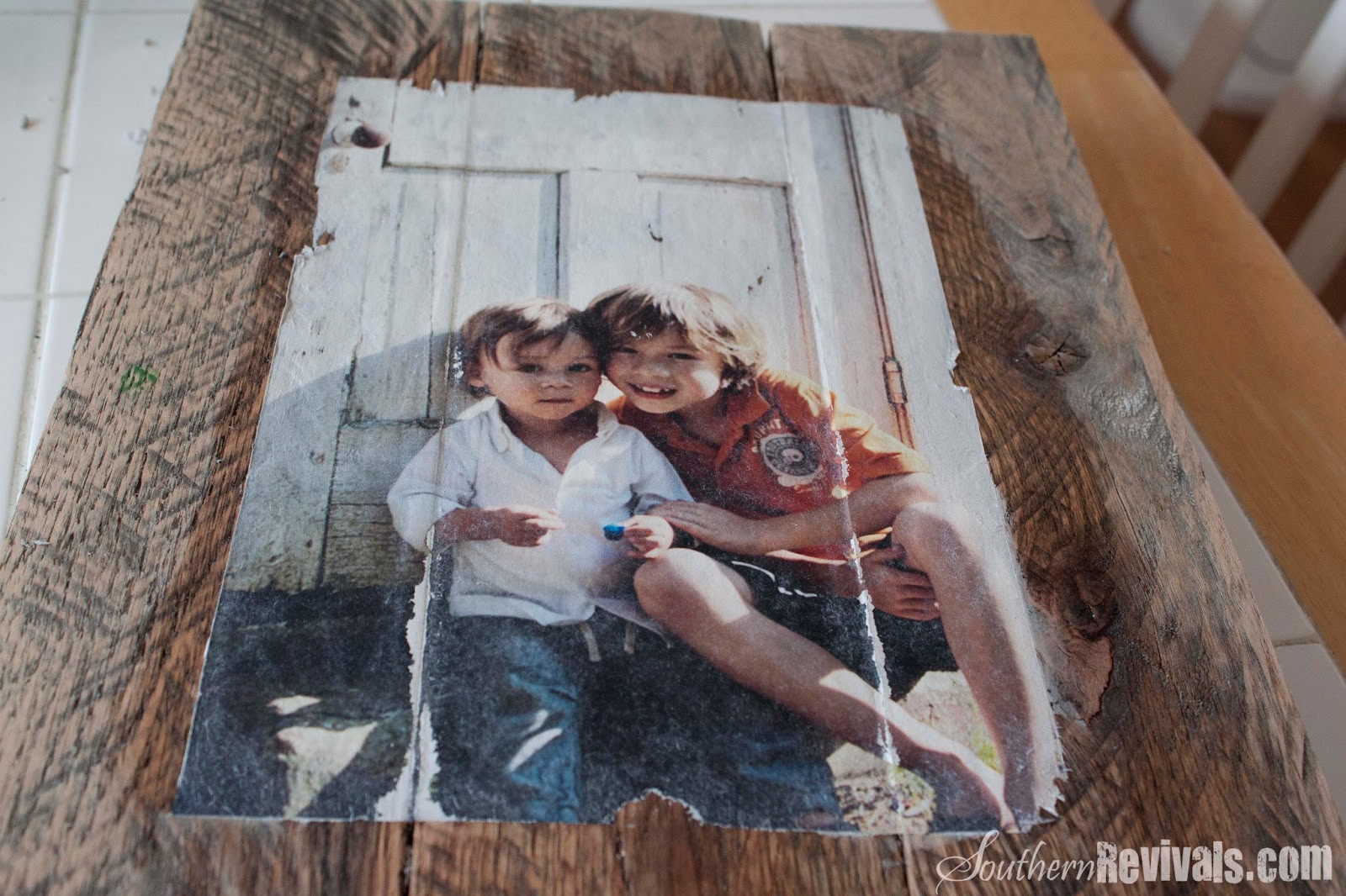 Best ideas about DIY Photo Transfer To Wood
. Save or Pin DIY Pallet Frames & Transfer Technique Now.