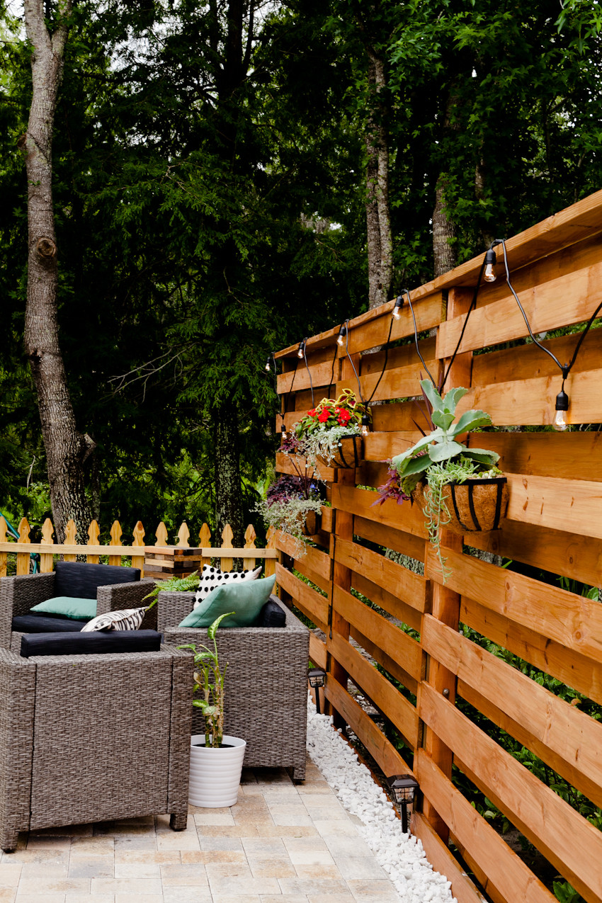 Best ideas about DIY Privacy Fence
. Save or Pin Stunning DIY Horizontal Slat Fence Lifestyle Now.