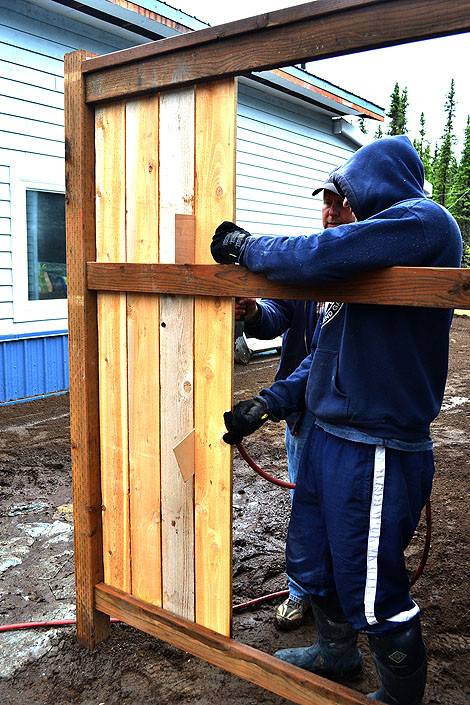 Best ideas about DIY Privacy Fence
. Save or Pin Diy Wood Fence PDF Woodworking Now.