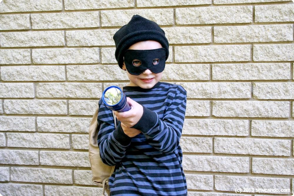 Best DIY Robber Mask from Sew Can Do Easy DIY Costumes Old Time Bank Robber...