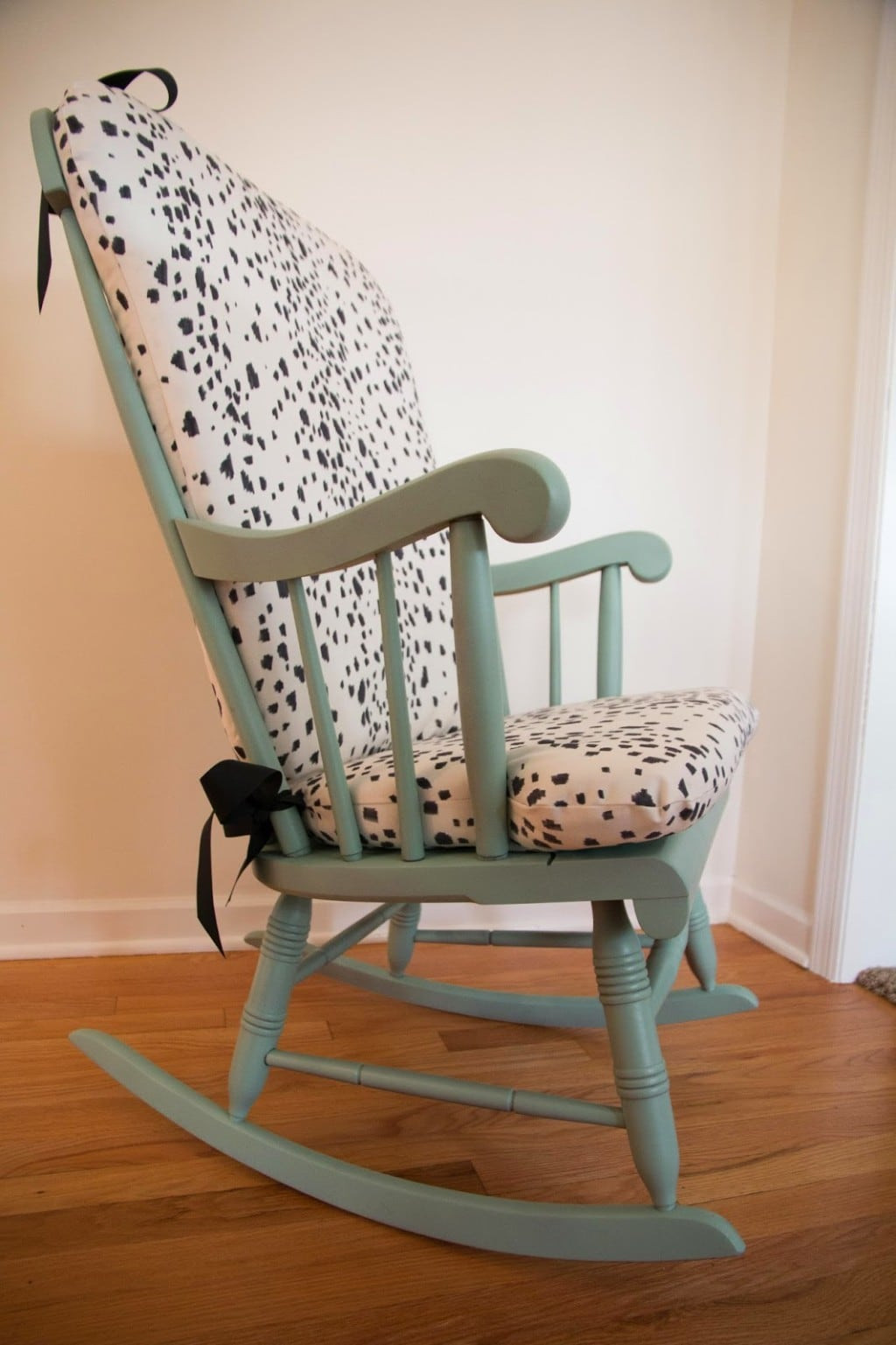 Best ideas about DIY Rocking Chairs
. Save or Pin DIY Upholstered Rocking Chair Home Decor Now.