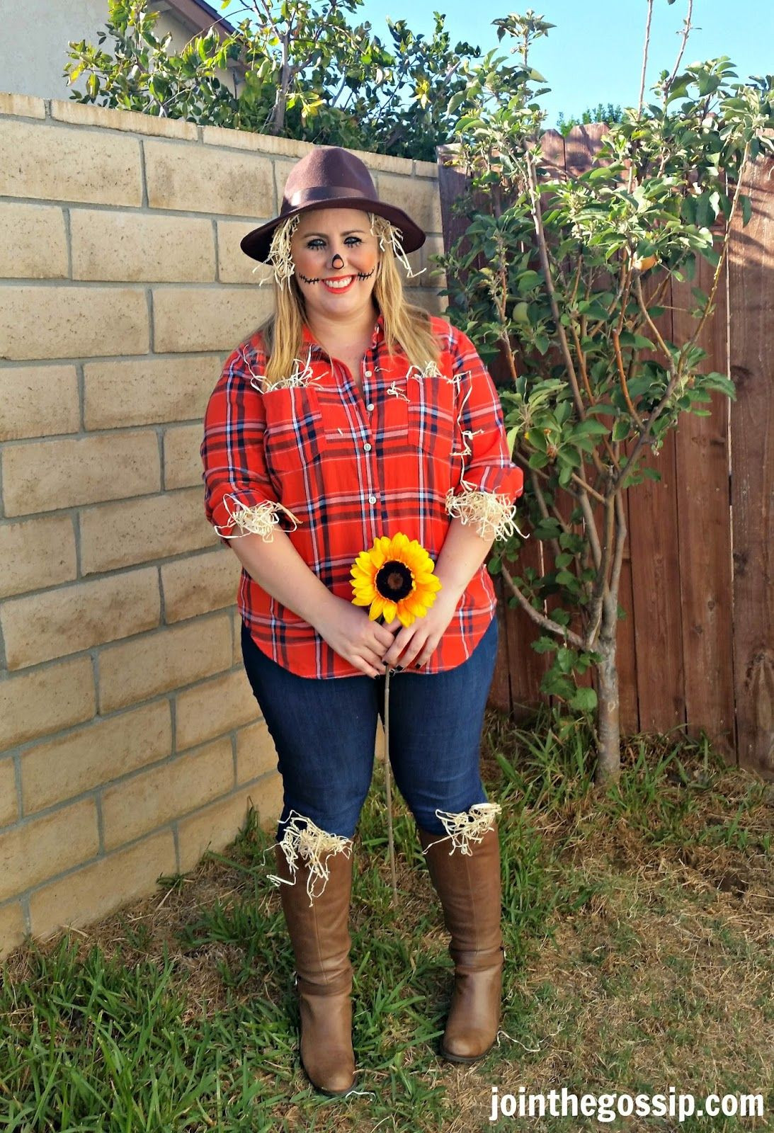 Best ideas about DIY Scarecrow Costume For Adults
. Save or Pin scarecrow Halloween costume Halloween Now.