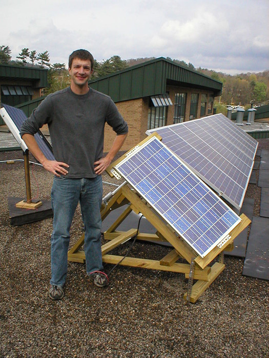 Best ideas about DIY Solar Trackers
. Save or Pin DIY SOLAR Inexpensive Homemade Sun Tracker Maximizes Now.