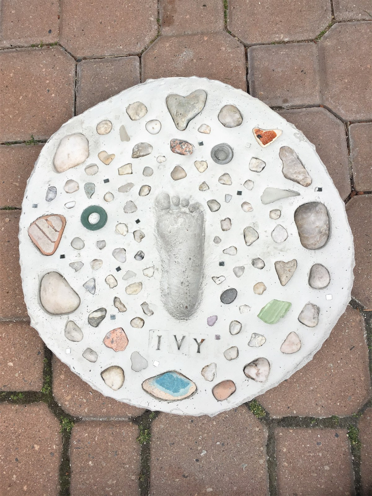 Best ideas about DIY Stepping Stones With Kids
. Save or Pin DIY Stepping Stones Kids Footprint Keepsakes With DIY Now.