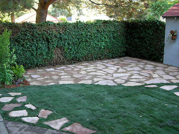 Best ideas about DIY Stone Patios
. Save or Pin How to Create a Mulched Flagstone Patio how tos Now.