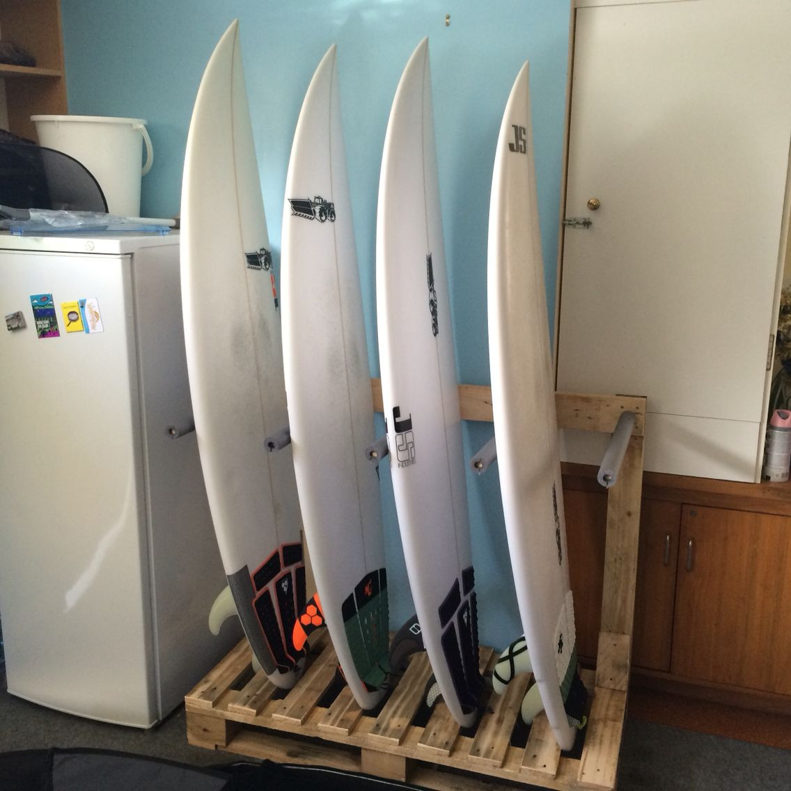 Best ideas about DIY Surf Rack
. Save or Pin Surfboard rack DIY from old wooden pallets up cycled Now.