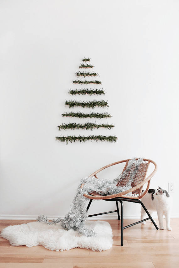 Best ideas about DIY Wall Christmas Tree
. Save or Pin DIY Makeshift Christmas Tree Wall Hanging Now.