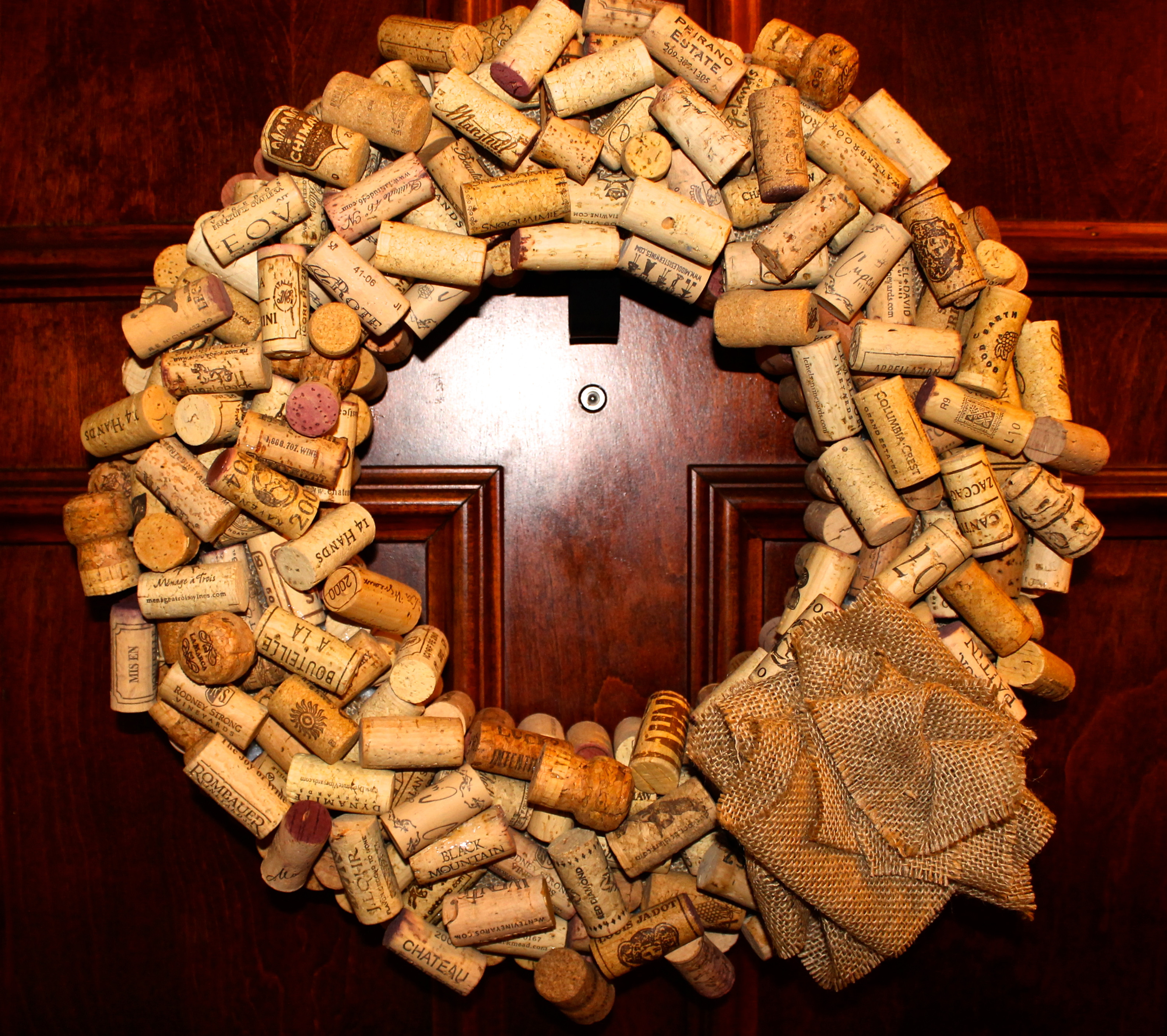 Best ideas about DIY Wine Corks
. Save or Pin DIY Wine Cork Wreath Now.