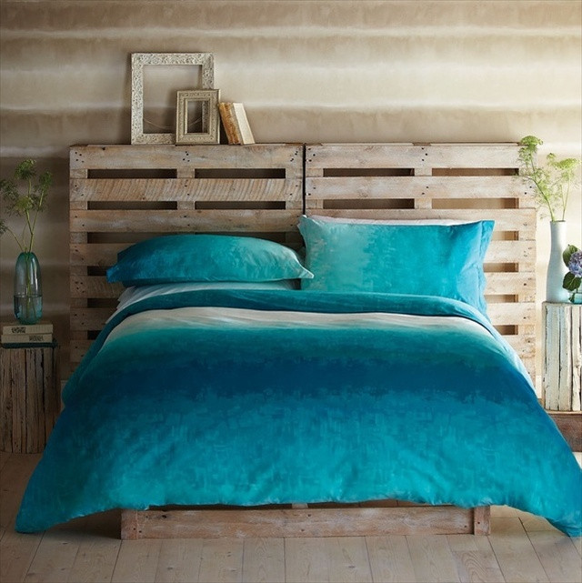 Best ideas about DIY Wood Pallet Headboard
. Save or Pin 27 DIY Pallet Headboard Ideas Now.