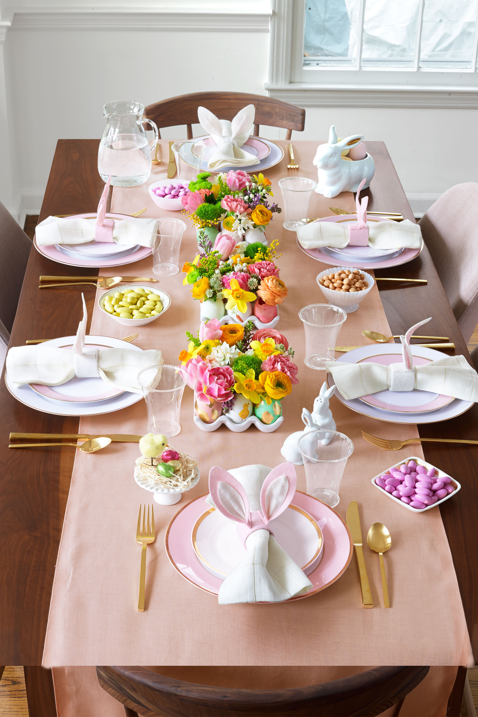 Best ideas about Easter Table Ideas
. Save or Pin 17 Easter Table Decorations Table Decor Ideas for Easter Now.