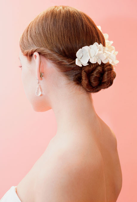 Best ideas about Easy DIY Wedding Hair
. Save or Pin Easy DIY Wedding Updo Hairstyle How To Now.