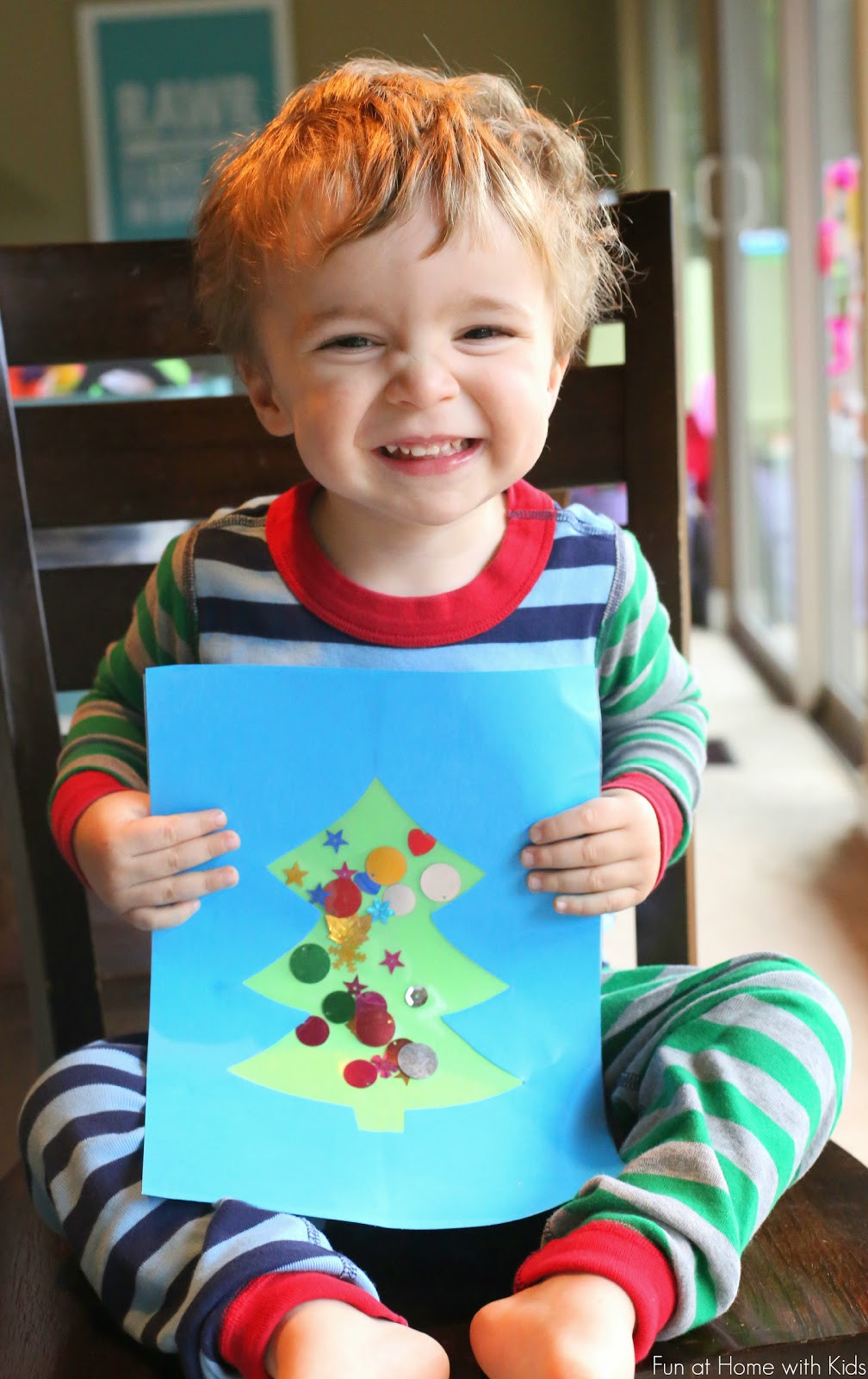 Best ideas about Easy Toddler Crafts
. Save or Pin Easy Winter Toddler No Glue Christmas Tree Craft Now.