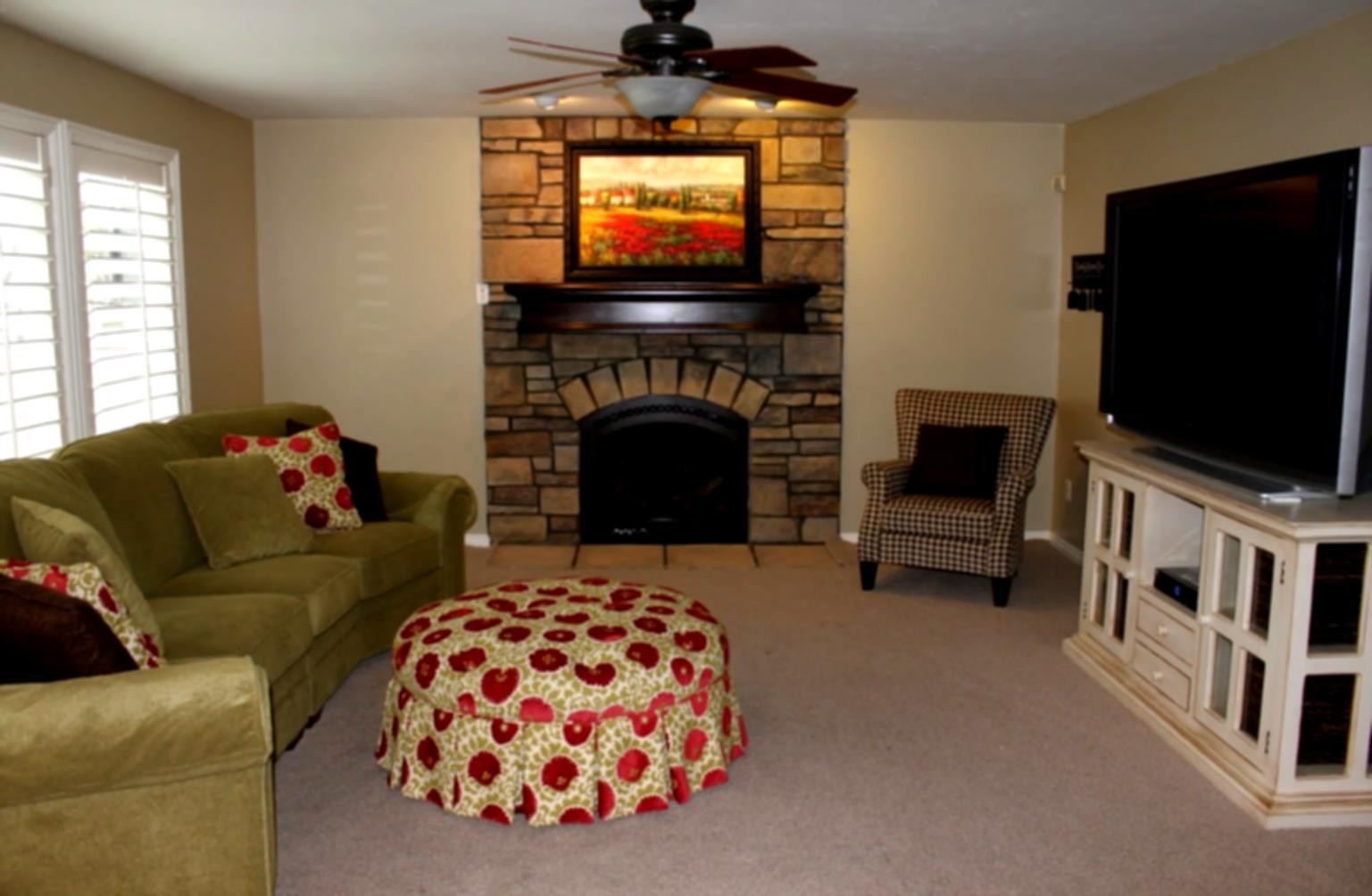 Best ideas about Family Room Ideas With Tv
. Save or Pin Wonderful Family Room Design Ideas With Tv And Fireplace Now.