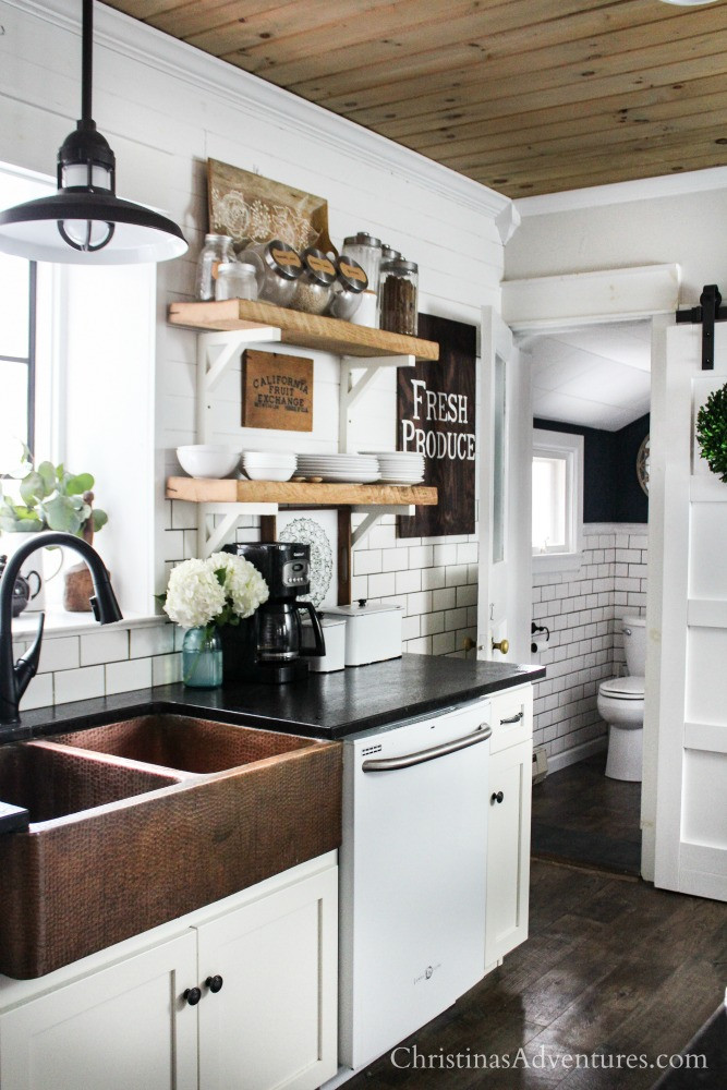 Best ideas about Farmhouse Kitchen Decor
. Save or Pin Farmhouse decor in the kitchen for spring and summer Now.