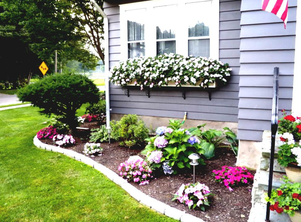 Best ideas about Flower Garden Ideas For Small Yards
. Save or Pin Flower Bed Ideas For Front House Back Front Yard Now.