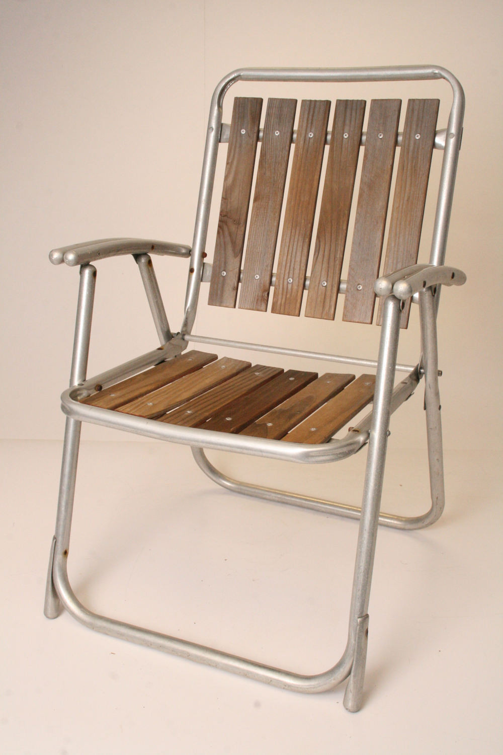 Best ideas about Folding Patio Chairs
. Save or Pin Vintage Aluminum Folding LAWN CHAIR redwood patio metal red Now.