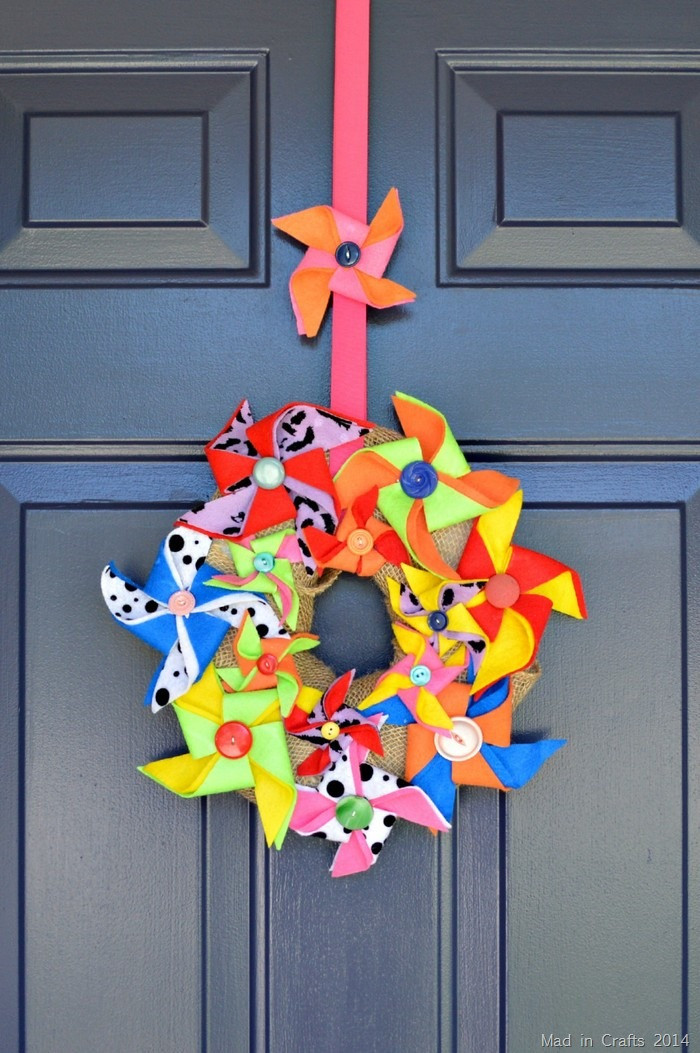 Best ideas about Free Crafts For Kids
. Save or Pin HANDS ON CRAFTS FOR KIDS FELT PINWHEEL WREATH Mad in Crafts Now.