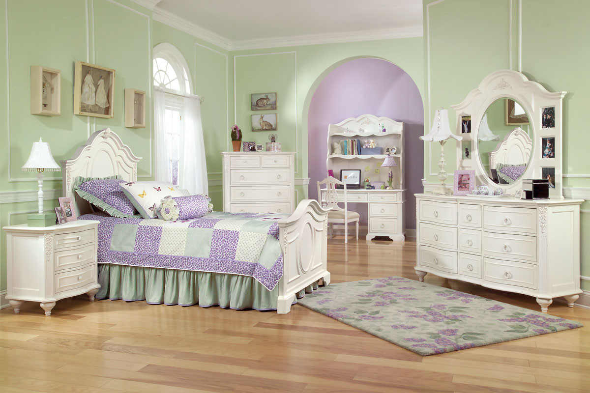 Best ideas about Girls Bedroom Set
. Save or Pin Girls Bedroom Sets bining The Cute Aspects Amaza Design Now.