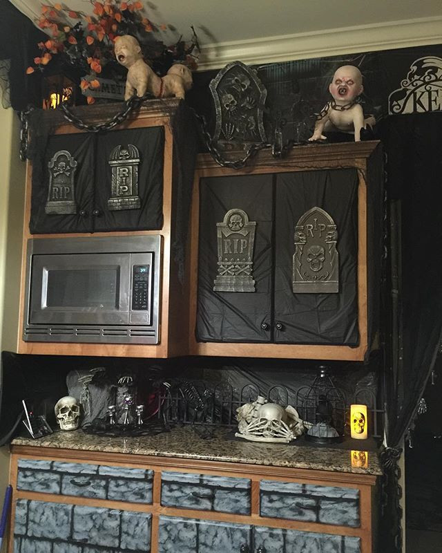 Best ideas about Halloween Kitchen Decorations
. Save or Pin Best 25 Halloween decorations apartment ideas only on Now.
