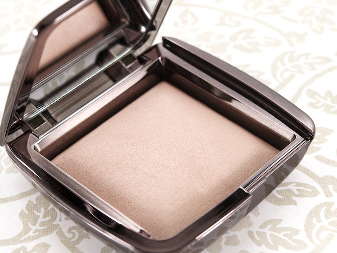 Best ideas about Hourglass Ambient Lighting Powder
. Save or Pin How to that ethereal glow… – Kiran Farooq Now.