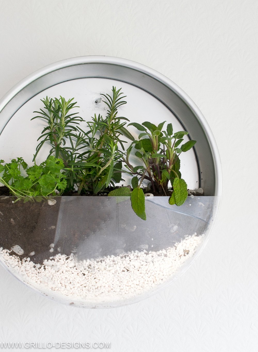 Best ideas about Indoor Herb Planter
. Save or Pin Make An Indoor Herb Planter In 10 Minutes • Grillo Designs Now.