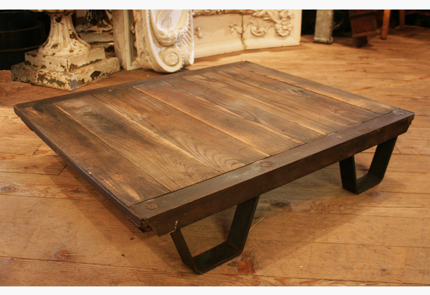 Best ideas about Industrial Coffee Table
. Save or Pin Vintage Industrial Coffee Table Pallet Industrial Furniture Now.