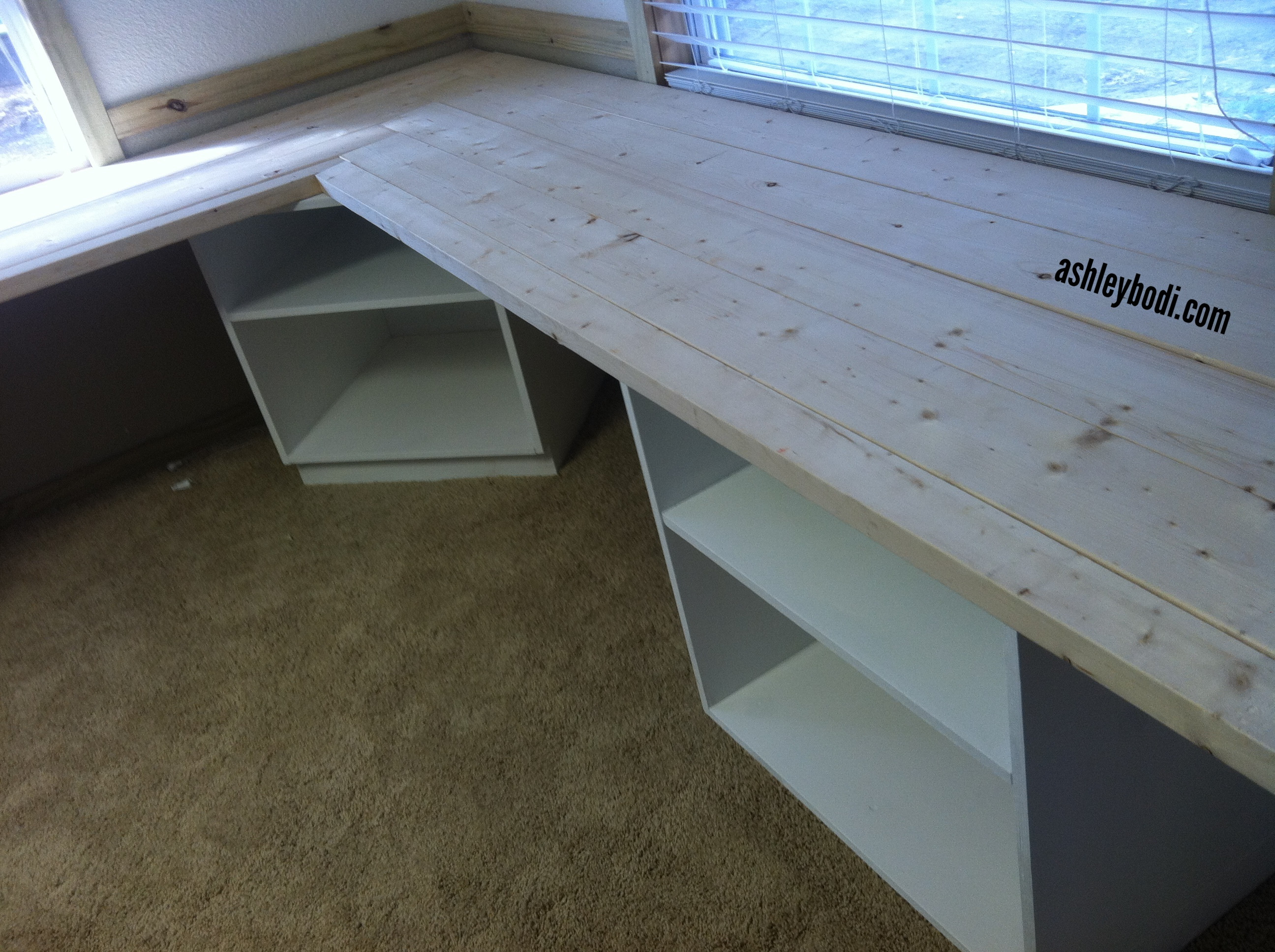 Best ideas about L Shaped Desk DIY
. Save or Pin DIY L Shape Studio and puter Desk – The Simple Now.