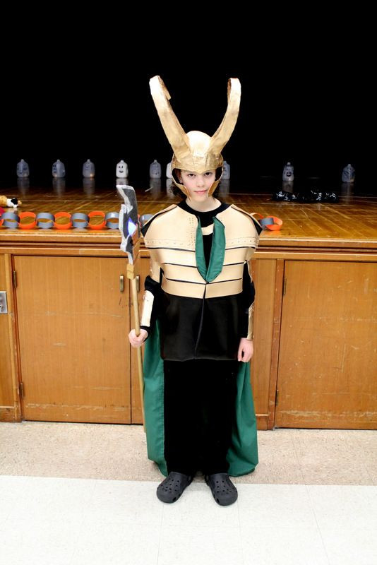 Best ideas about Loki Costume DIY
. Save or Pin DIY Loki Costume Halloweenies Pinterest Now.