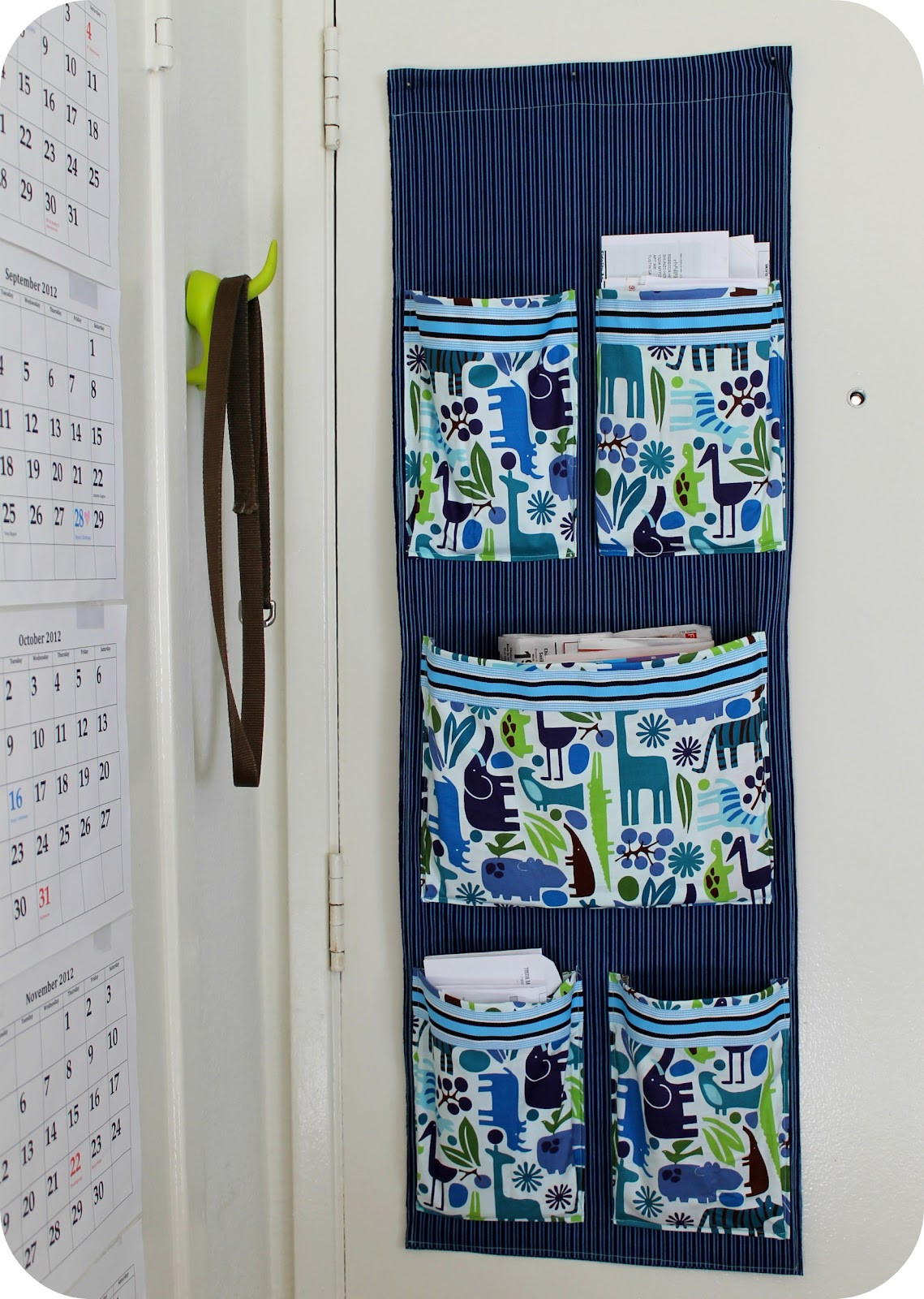 Best ideas about Mail Organizer DIY
. Save or Pin DiY Project Sew a Fabric Mail Organizer for the Wall Now.