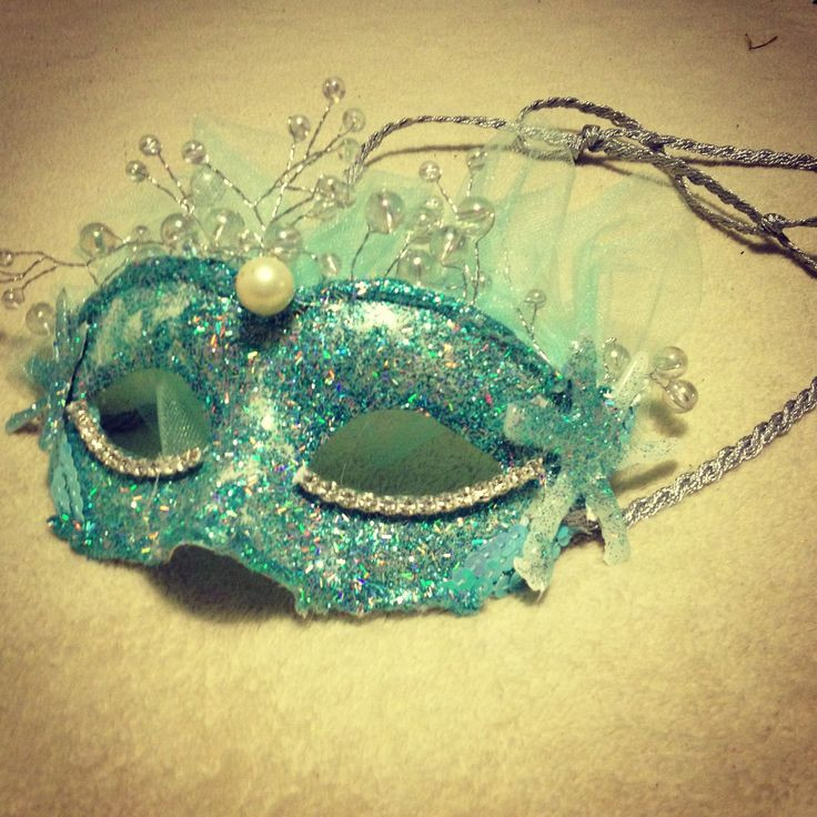 Best ideas about Masquerade Mask DIY
. Save or Pin DIY Masquerade Mask Caroline Pinterest Now.