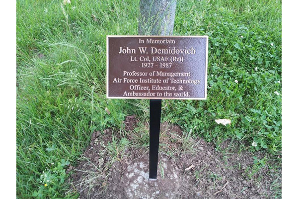 Best ideas about Outdoor Memorial Plaques
. Save or Pin Memorial Garden Plaques Now.