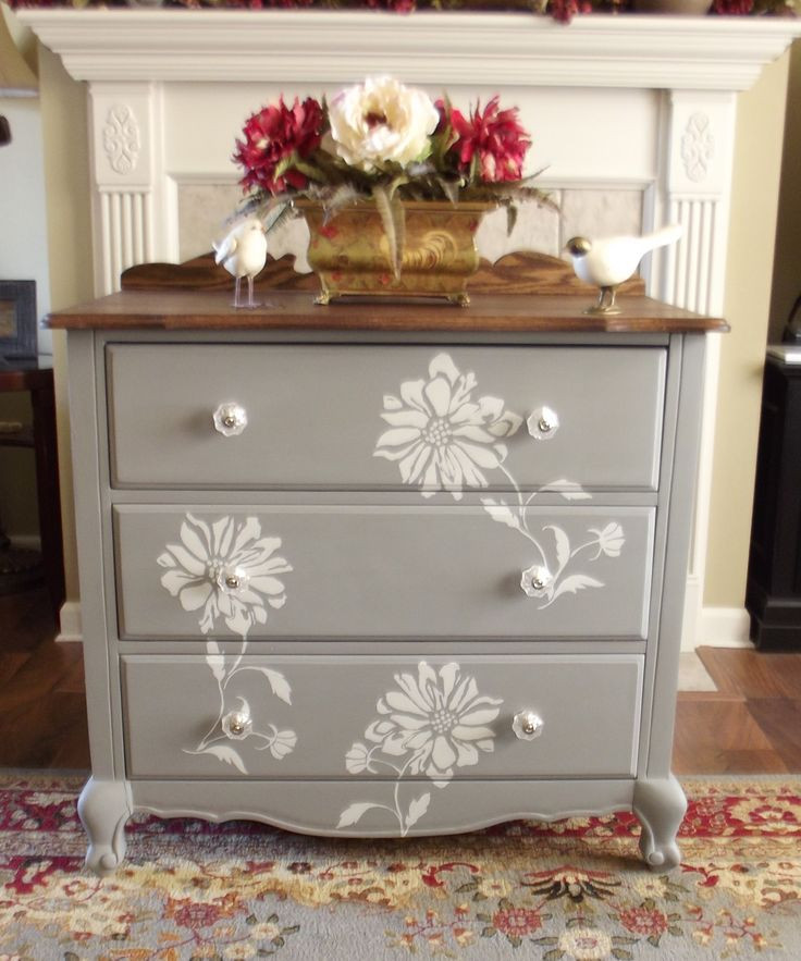 Best ideas about Painting Furniture Ideas
. Save or Pin 25 best ideas about Chalk Painted Dressers on Pinterest Now.