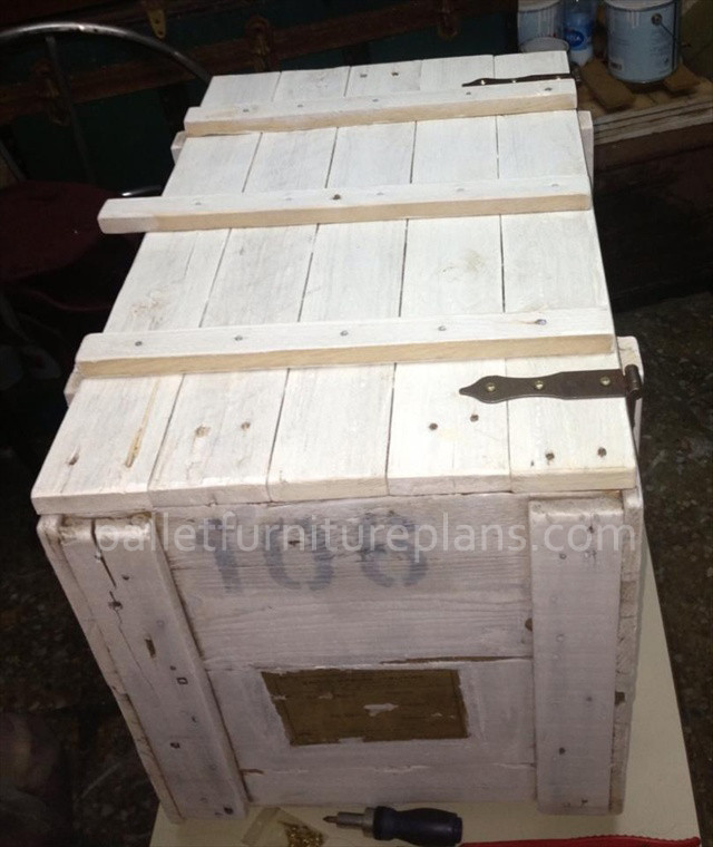 Best ideas about Pallet Boxes DIY
. Save or Pin Pallet Storage Box DIY Now.
