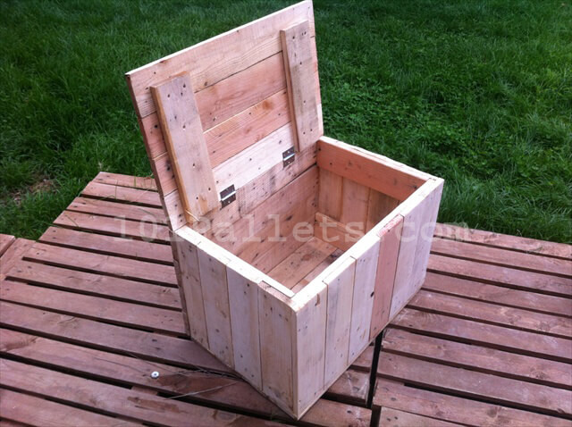 Best ideas about Pallet Boxes DIY
. Save or Pin DIY Pallet Storage Boxes Now.