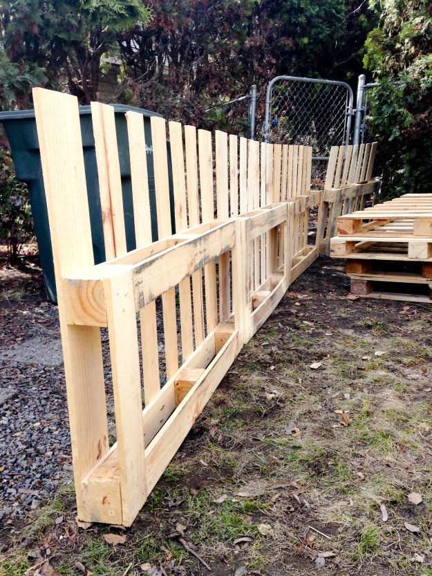 Best ideas about Pallet Fence DIY
. Save or Pin DIY Pallet Fence Now.