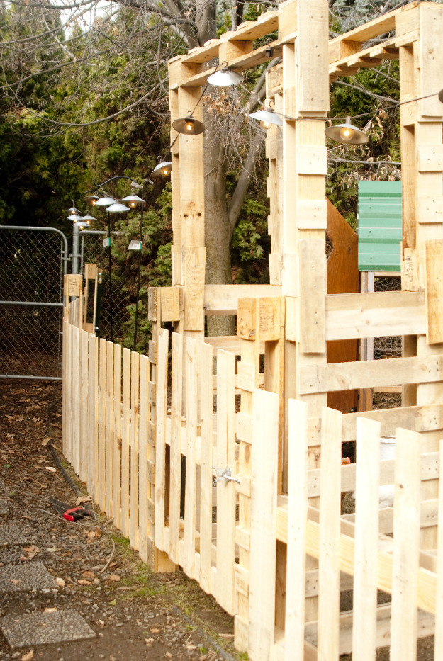 Best ideas about Pallet Fence DIY
. Save or Pin How To Build Your Own Pallet Fence From Scratch Now.