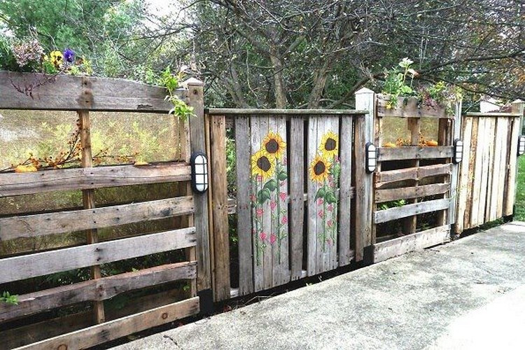 Best ideas about Pallet Fence DIY
. Save or Pin DIY Modern Wooden Pallet Fences Now.