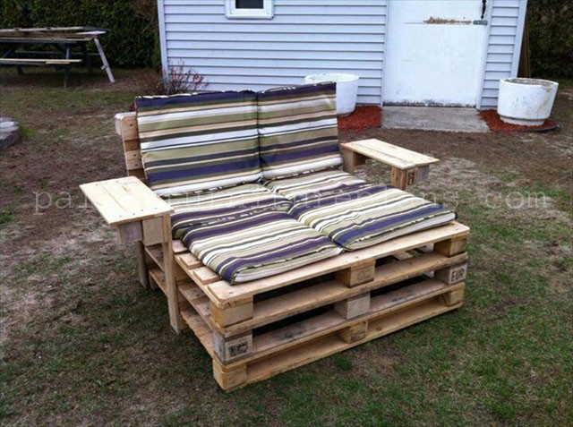 Best ideas about Pallet Furniture DIY Plans
. Save or Pin DIY Pallet Chair Collection Now.