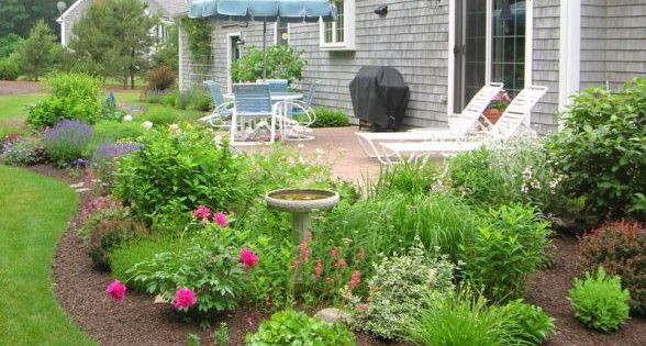 Best ideas about Patio Landscaping Ideas
. Save or Pin how to landscape around concrete patio Google Search Now.