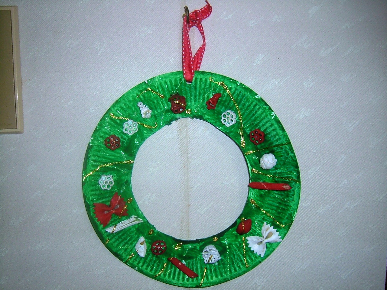 Best ideas about Preschool Christmas Craft Ideas
. Save or Pin Easy Christmas craft ideas for kids Now.