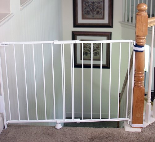 Best ideas about Regalo Top Of Stair Safety Gate
. Save or Pin abranetviela Now.