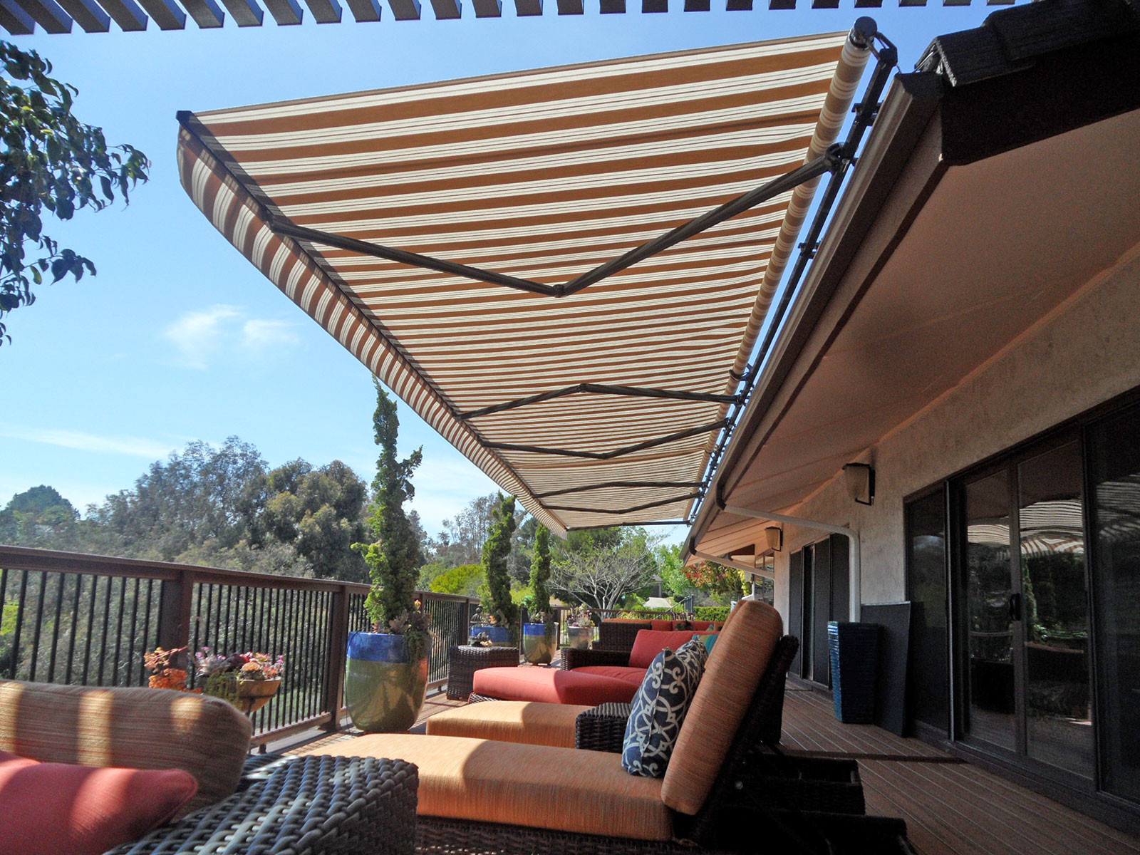 Best ideas about Retractable Patio Awning
. Save or Pin Elite Heavy Duty Retractable Patio Awning Now.