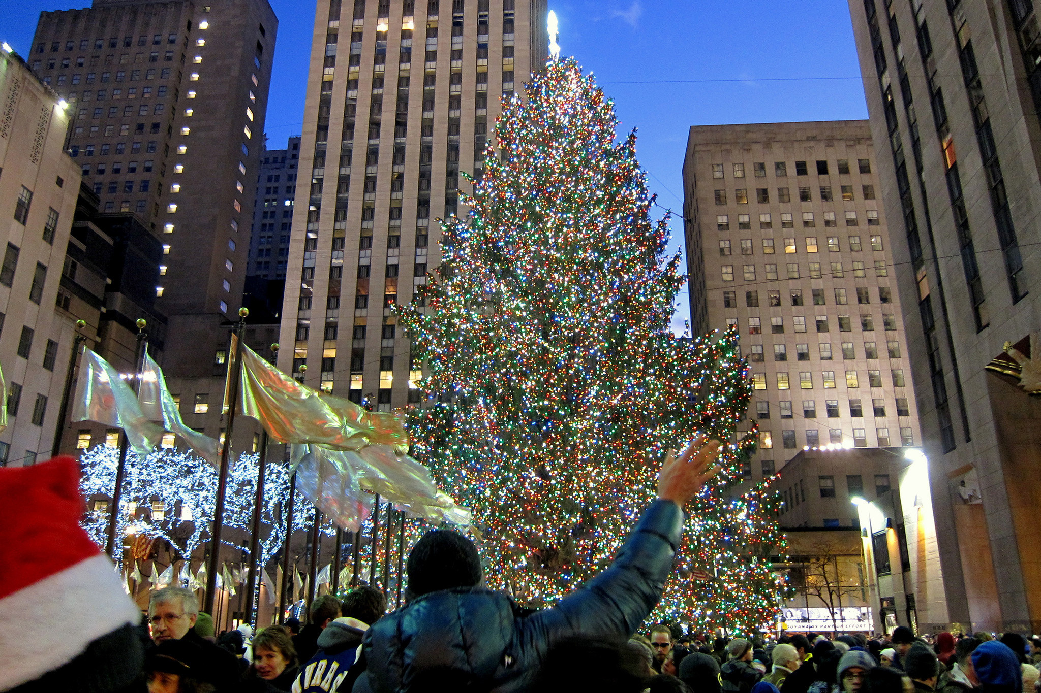 Best ideas about Rockefeller Center Tree Lighting
. Save or Pin Rockefeller Center Christmas Tree In NYC 2019 Guide Now.