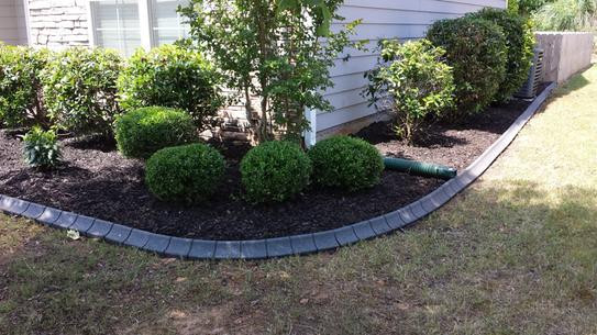 Best ideas about Rubber Landscape Edging
. Save or Pin EcoBorder 4 ft Brown Rubber Curb Landscape Edging 36 Now.
