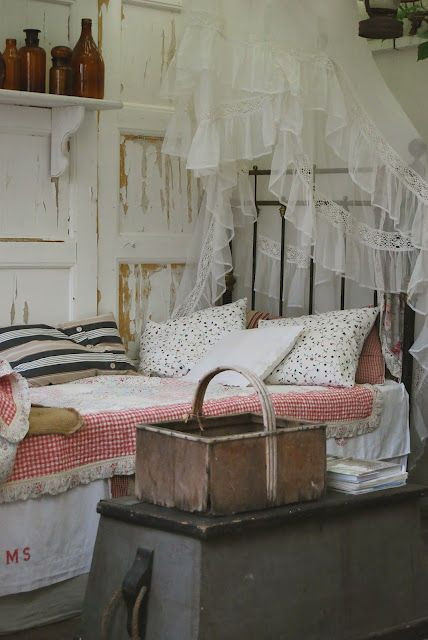 Best ideas about Shabby Chic Decorating On A Budget
. Save or Pin Shabby chic decorating on a bud Bedrooms Now.