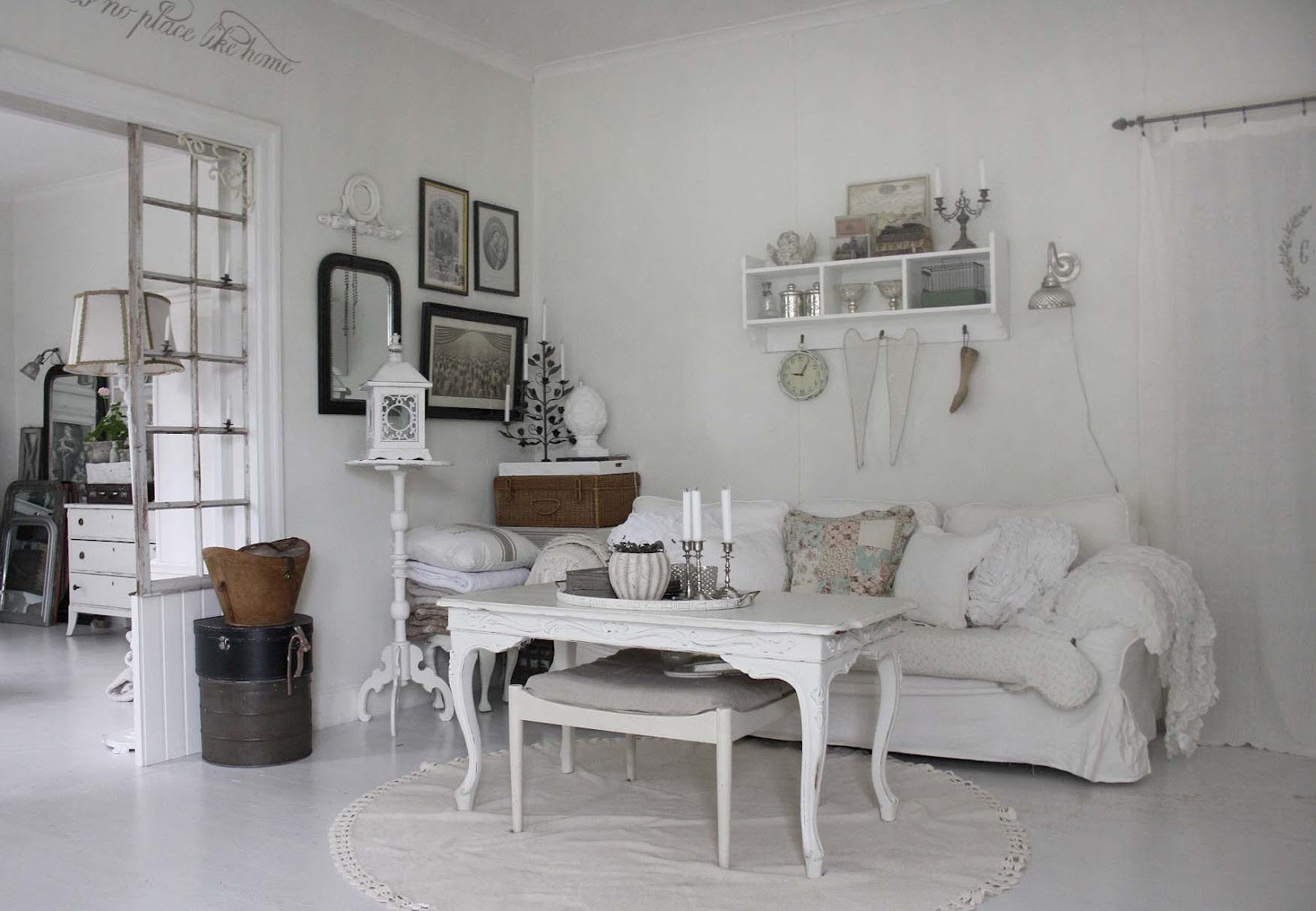 Best ideas about Shabby Chic Design
. Save or Pin 37 Dream Shabby Chic Living Room Designs Decoholic Now.