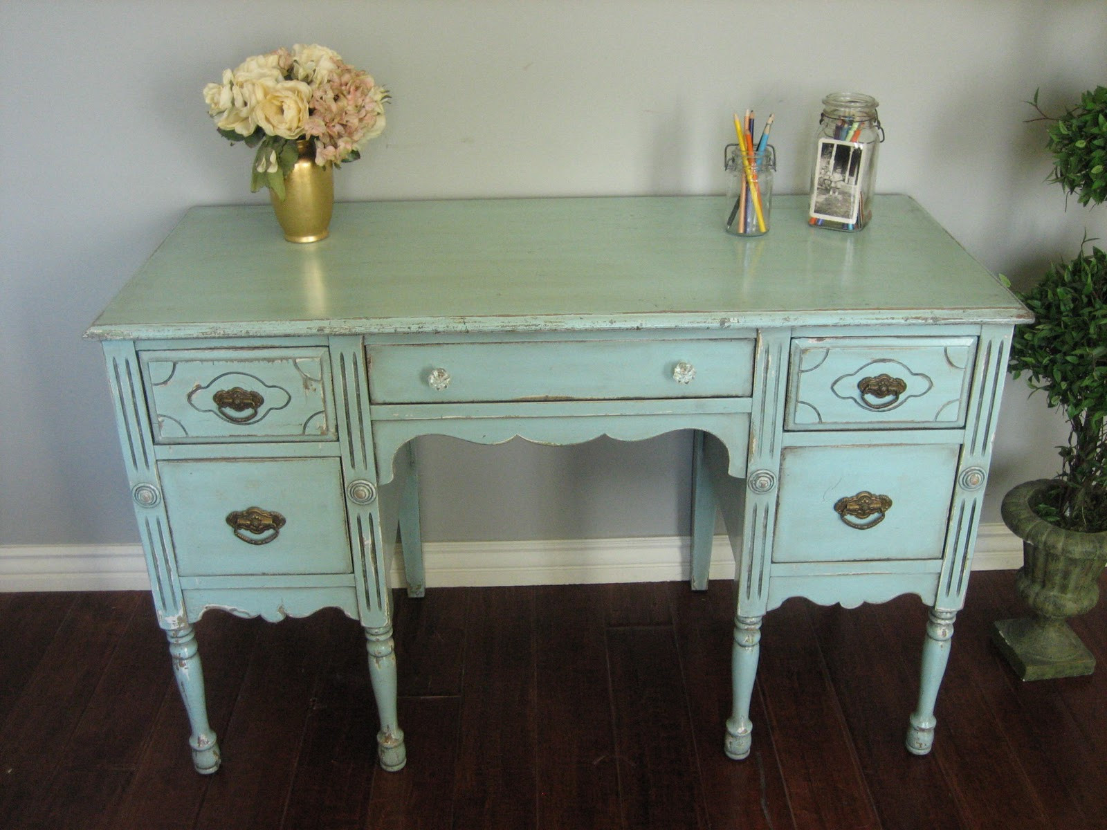 Best ideas about Shabby Chic Desk
. Save or Pin European Paint Finishes Shabby Chic Desk Now.