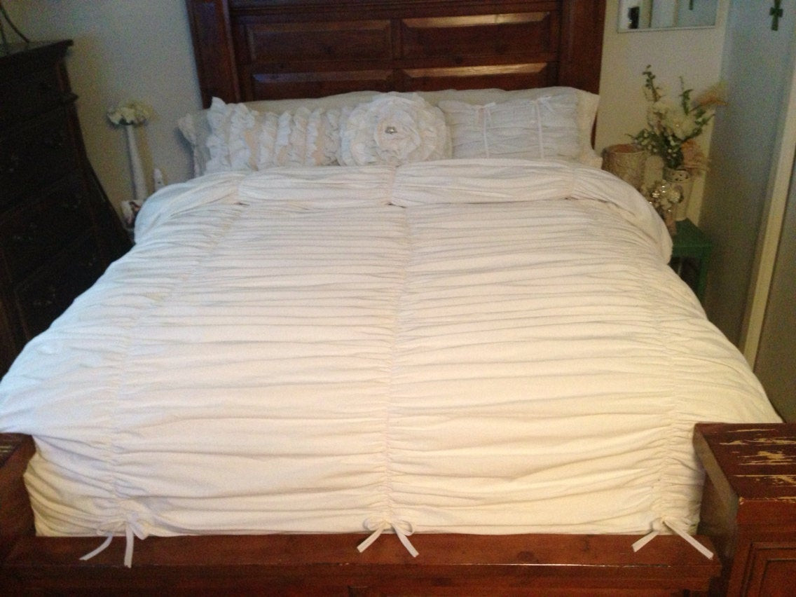 Best ideas about Shabby Chic Duvet Cover
. Save or Pin Shabby Chic King Size Gathered Duvet Cover Ruffled bedding Now.