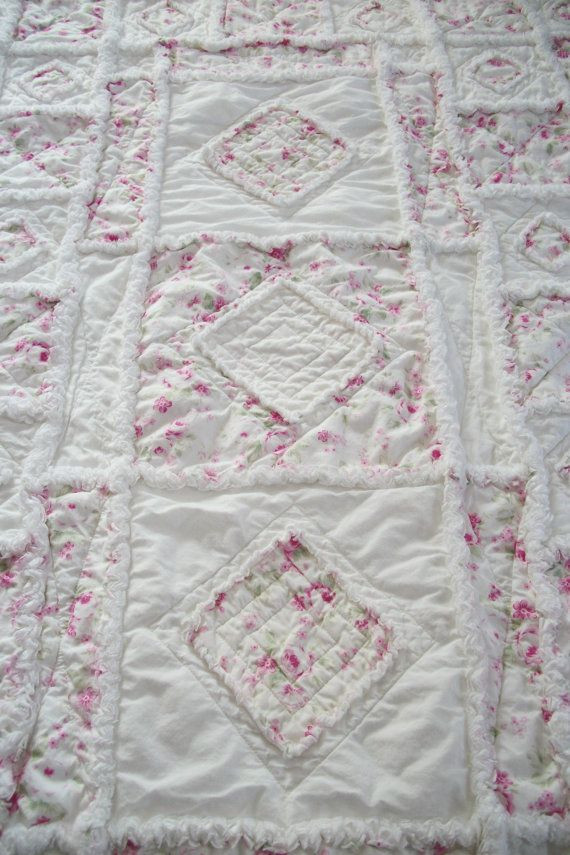 Best ideas about Shabby Chic Quilts
. Save or Pin 17 bästa idéer om Shabby Chic Quilts på Pinterest Now.