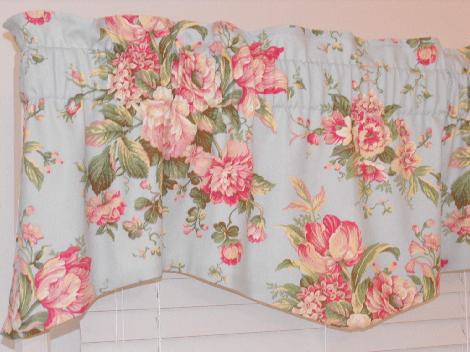 Best ideas about Shabby Chic Valance
. Save or Pin Shabby chic valance Laura Ashley valance Cottage chic Now.